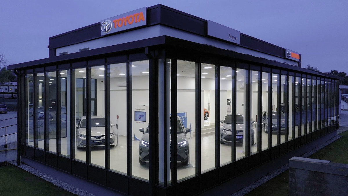 TOYOTA MAYER - Pilisvörösvár